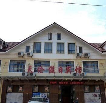 Wuhan Tianlun Holiday Hotel Экстерьер фото