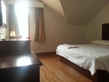 Wuhan Tianlun Holiday Hotel Экстерьер фото